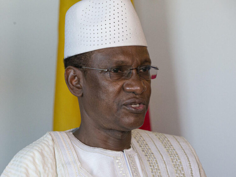 Au Mali, le Premier ministre tape du poing sur la table