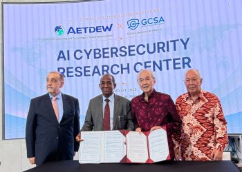 Kuala Lumpur : l’ancien Premier ministre Kabiné Komara signe un accord stratégique pour accélérer l’accessibilité à l’intelligence artificielle et à la cybersécurité dans les pays du Sud global